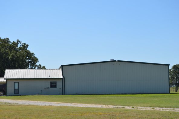 1650 FM 515, Emory, TX 75440